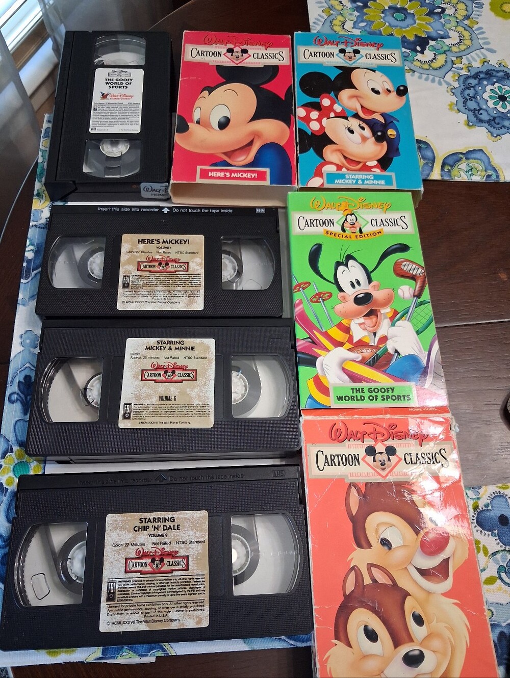 Disney Classic Cartoon VHS Movies- lot Of 4